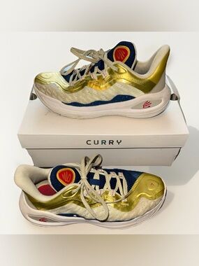 Under Armour Curry 11 3027829-300 Boys 5Y Sneaker Lemon Ice Gold Basketball Shoe